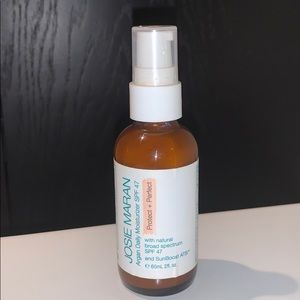 Josie Maran Tinted Moisturizer